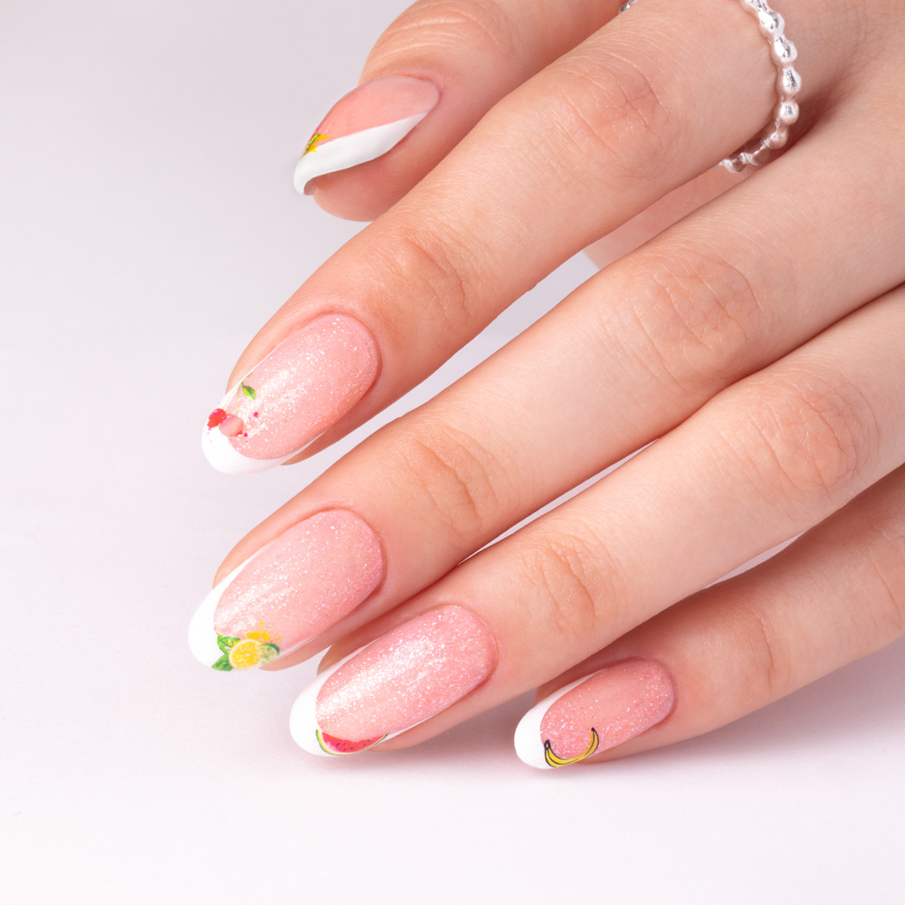 ZELOWY-FRENCH-MANICURE